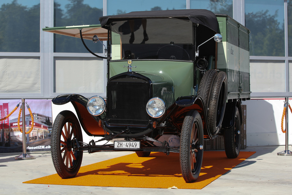 Ein früher Migros-Wagen mit Ford Model T Basis - Dolder Classics August 2018