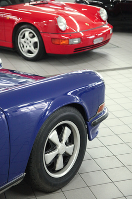 Ein früher und ein später Luftgekühlter - Porsche-Center Schlieren Service & Classic Day 2015