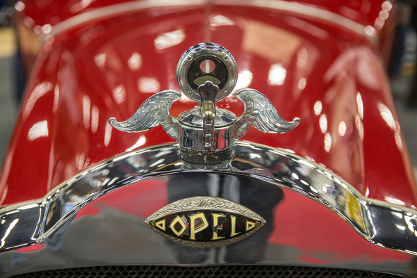 Ein richtig früher Opel - Retro Classics Cologne Köln 2017