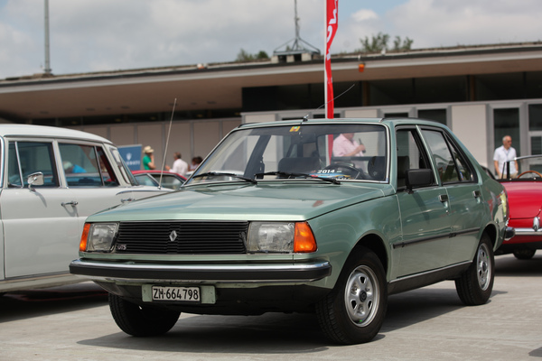 Ein schön erhaltener Renault 18 - schon lange nicht mehr gesehen - Dolder Classics Juni 2015