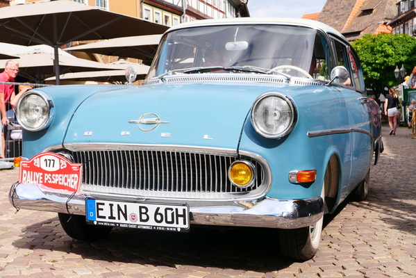 Ein sehr schön patinierter Opel Rekord Olympia von 1960 – Einbecker Oldtimertage 2025