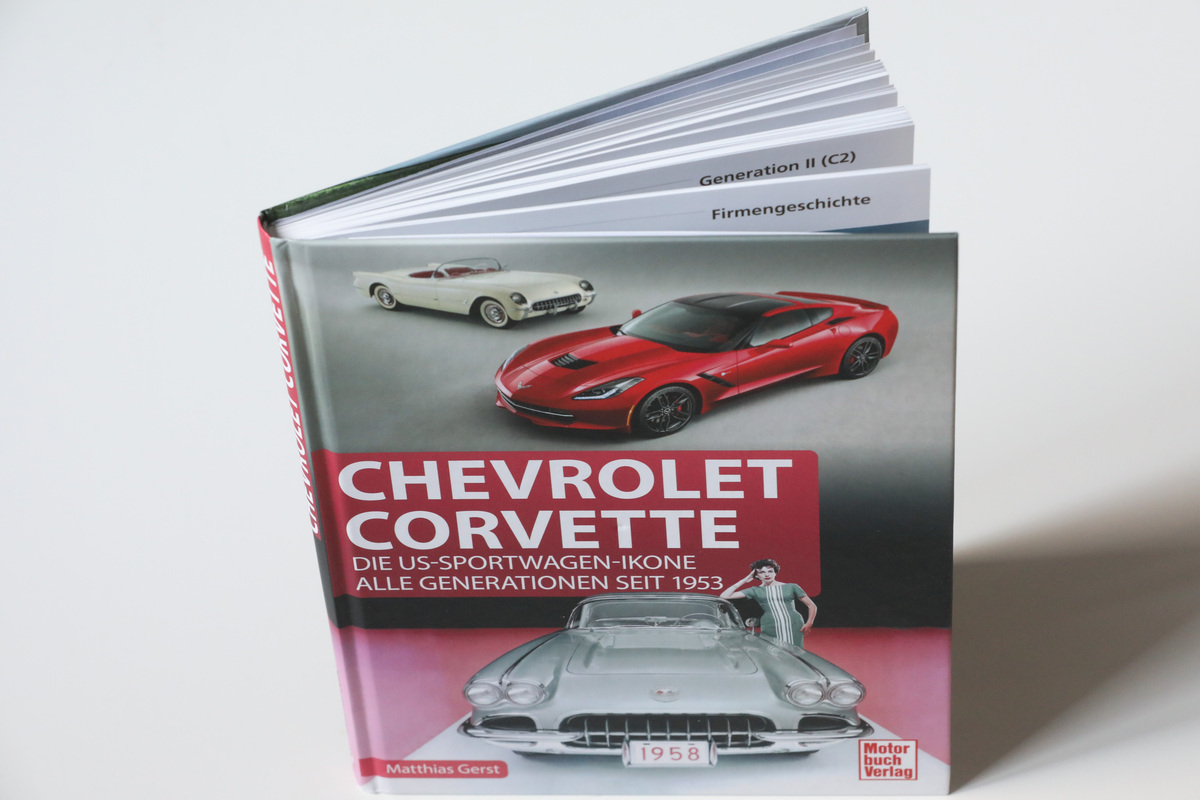 Einband - Buch "Chevrolet Corvette - Die US-Sportwagen-Ikone - alle Generationen seit 1953"