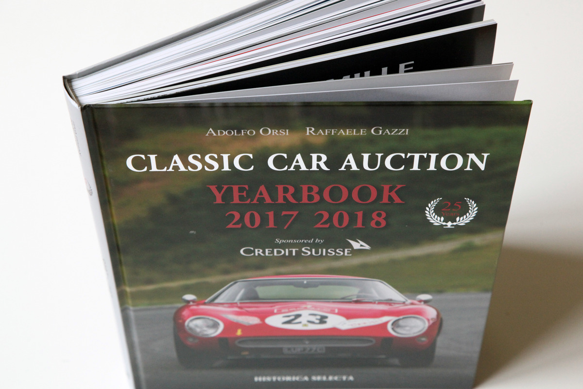 Einband - Buch "Classic Car Auction Yearbook 2017/2018"
