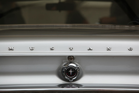 Eindeutig beschriftet - Ford Mustang der Sechzigerjahre - OSMT Zug September 2015