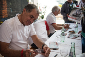 Eindrücke vom ADAC Eifel Rallye Festival 2014 - Autogrammstunde Franz Wittmann