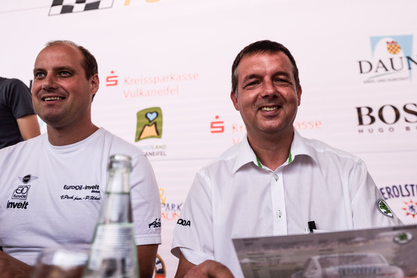 Eindrücke vom ADAC Eifel Rallye Festival 2014 - Autogrammstunde Matthias Kahle, Vaclav Pech