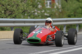 Eindrücke vom Kerenzerberg Revival 2015 - Schöner Monoposoto unterwegs auf der Bergrennstrecke Eindrücke vom Kerenzerberg Revival 2015 - Schöner Monoposoto unterwegs auf der Bergrennstrecke