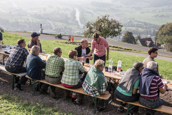 Bild: Eindrücke vom Michaelskreuzrennen 2014 - So lässt sich ein Bergrennen natürlich besonders bequem geniessen