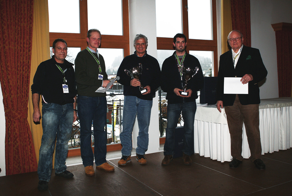 Eindrücke vom Winter-RAID 2015 - in der Mitte Gesamtsieger Oechsle