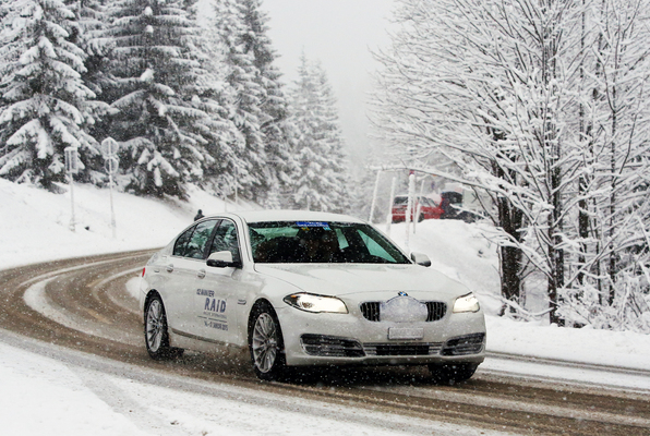 Eindrücke vom Winter-RAID 2015 - moderne BMW-Begleitfahrzeuge-_Imp