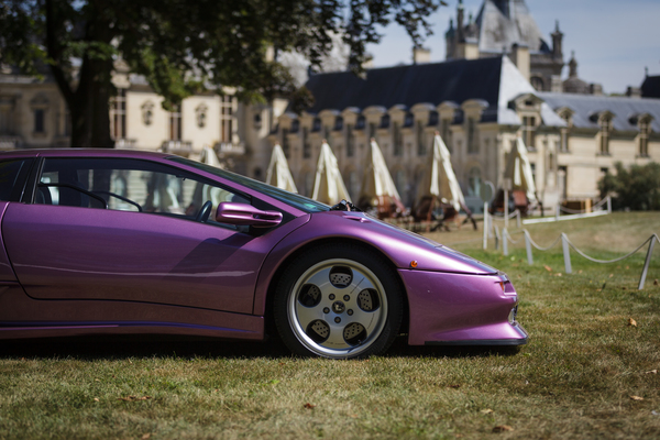 Eindrücke von Chantilly Arts & Elégance 2016 - Bunter Lamborghini Diablo