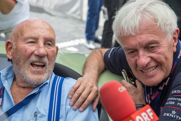 Eindrücke von der 24. Ennstal-Classic 2016 - Sir Stirling Moss unterhält sich mit Helmut Zwickl