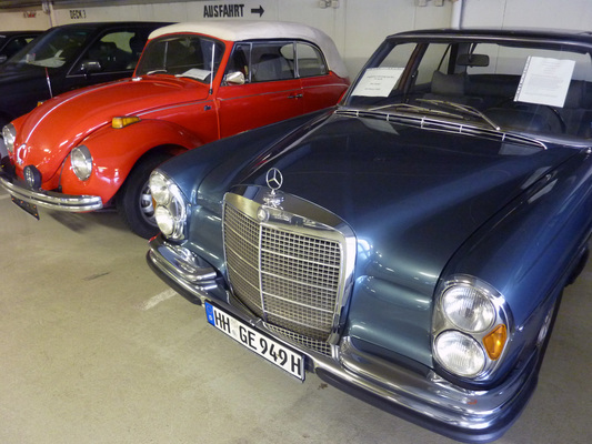 Eindrücke von der Bremen Classic Motorshow 2014 - Mercedes W108, den Mercedes W108, den im vergangenen Jahr der verstorbene Schauspieler Dieter Pfaff in der ARD-Krimiserie „Der Dicke“ gefahren hat