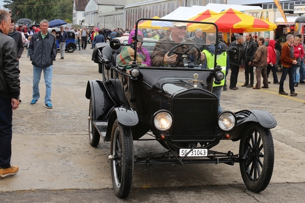 Image: Impressions of the Altenrhein historical traffic show