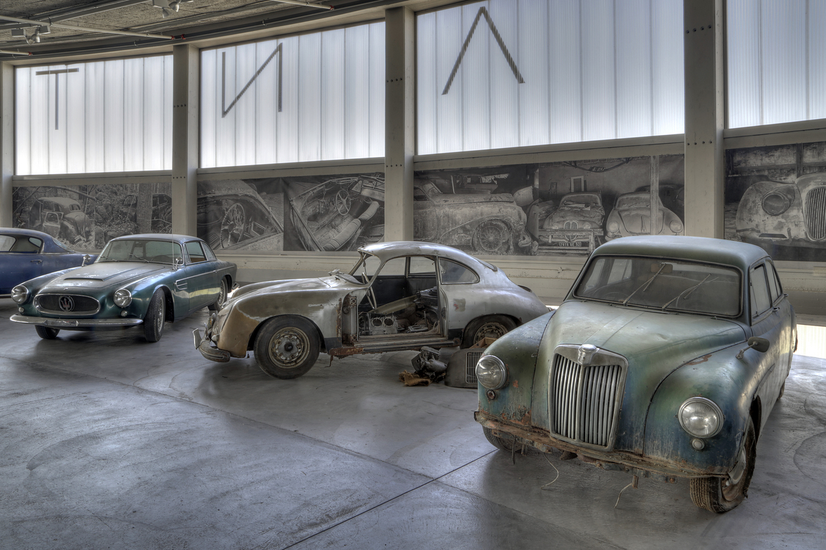 Impressions of the special exhibition Barn Finds at the Pantheon Basel 2015