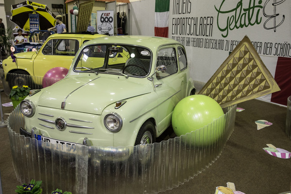 Image: Impressions from the Techno Classica 2014 - Fiat 600 in a sundae