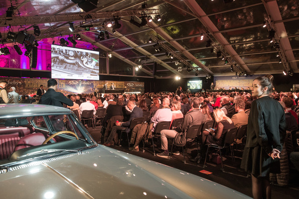 Eindrücke von der Versteigerung - Versteigerung von RM/Sotheby's in Paris 2017