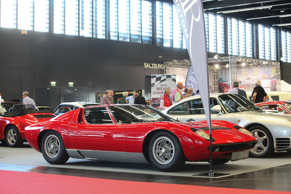 Eine Ikone - Lamborghini Miura in der Halle 10 - Classic Expo Salzburg 2019