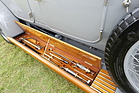Eine Spezialität dieses vom Australischen Coachbuilder George Williams gebauten 40:50 HP ist die umfangreiche Werkzeug- und Ersatzteilausstattung in den Trittbrettern