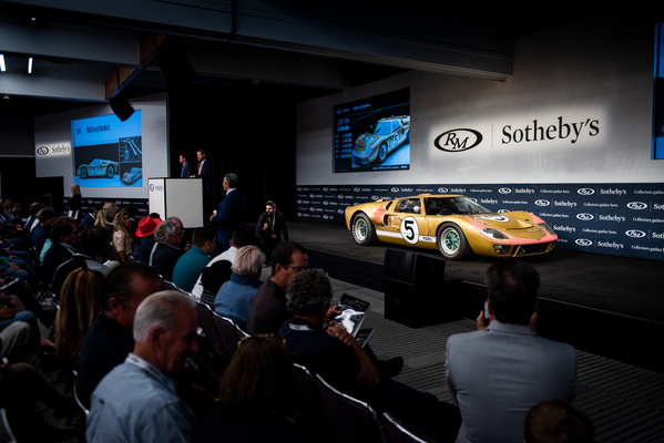 Bild Einer von acht gebauten Ford GT40 Mk II kommt unter den Hammer - RM/Sotheby's Versteigerung in Monterey 2018