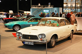 Einer von nur 99 gebauten Gordon-Keeble GK-1 – Giugiaros erstes Design für Bertone, das zu einem Serienfahrzeug führte (Bremen Classic Motorshow 2018)