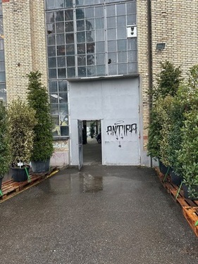 Eingang zur Ausstellung - Zürcher Automobile, Ausstellung im Gauss-Stierli-Areal 2025