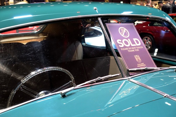 Einige Autos waren schnell verkauft... – Classic Car Show Maastricht 2025