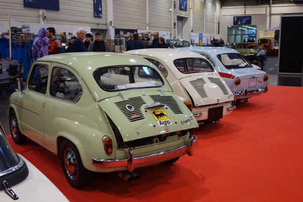 Einige Fiat Abarth, je offener die Motorhaube, desto wilder – Essen Motor Show 2023