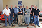Image: Some jurors and the two award winners in the group photo - Metternich-Tage 2022 der Automobilhistorischen Gesellschaft e. V.