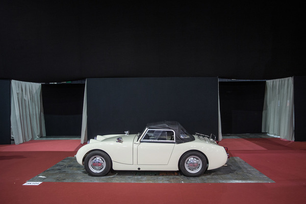 Einige Stände wirkten noch etwas unfertig, …