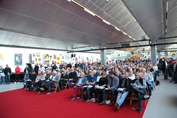Einmal mehr volles Haus in Toffen - Versteigerung der Oldtimer Galerie Toffen am 20. Oktober 2018