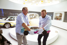 Einrichten der Sonderschau - BMW Art Cars Sonderschau im BMW-Museum in München 2018 Einrichten der Sonderschau - BMW Art Cars Sonderschau im BMW-Museum in München 2018