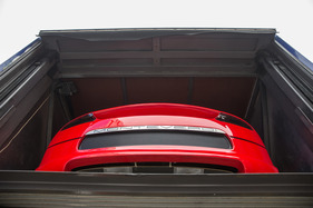 Einzug der Monterverdi-Sammlung im Verkehrshaus Luzern - der Hai F1 aus ungewöhnlicher Perspektive