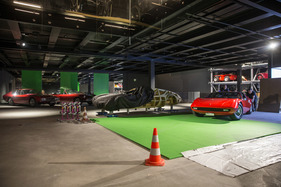 Einzug der Monterverdi-Sammlung im Verkehrshaus Luzern - etwas hin- und herschieben