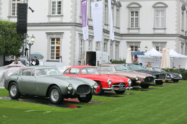 *Elegance meets Extravagance" heisst diese Klasse - Impressionen vom Concours d'Elégance an der Schloss Bensberg Classics 2015