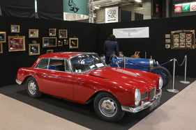 Eleganter Facel Vega Facelia – Rétromobile Paris 2025