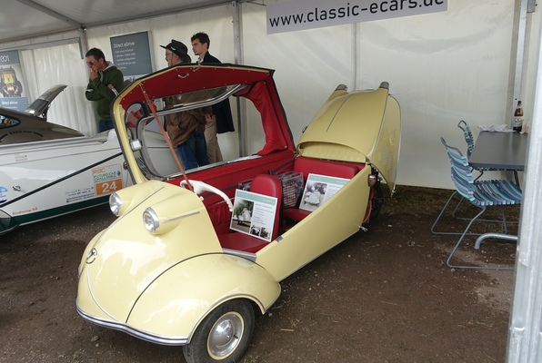 Elektrifizierter Kabinenroller wirkt an dieser Stelle etwas deplatziert – Classic Days 2025