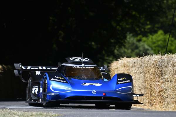 Elektroauto Volkswagen ID.R (2019) ist schneller als Formel1 und bricht Rekord am Goodwood Festival of Speed 2019