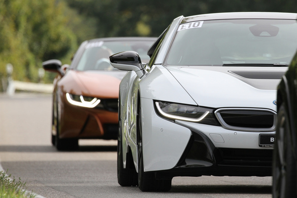 Elektrofahrzeugen - zwei BMW i8 - Bergrennen Steckborn-Eichhölzli Memorial 2018