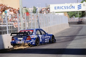 Ellen Lohr im AMG Mercedes C-Klasse Rennsport- Tourenwagen - ITC-Rennen in Helsinki 1995