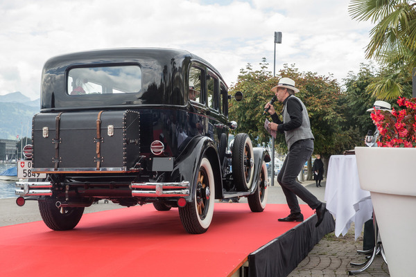 Endlich auf dem Teppich angekommen, wurde jedes einzelne Auto mit viel Wissenswertem vorgestellt.