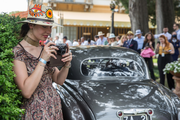 Endlich eine analoge Kamera. Mache fotografieren tatsächlich noch immer nur für den eigenen Erinnerungswert
