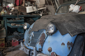 Enten im Winter- oder gar Dornröschenschlag - Citroën 2CV