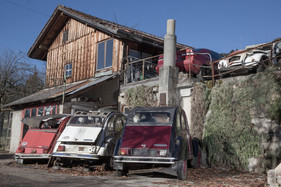 Enten im Winter- oder gar Dornröschenschlag - Citroën 2CV