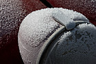 Bild: Enten im Winter- oder gar Dornröschenschlag - Citroën 2CV