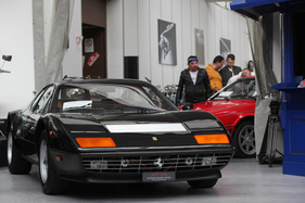 Er kam am Schluss und wurde erfolgreich verkauft - Ferrari 512 BB mit nur gerade 14'000 km auf dem Tacho - Versteigerung der Oldtimer Galerie Toffen am 20. Oktober 2018 Er kam am Schluss und wurde erfolgreich verkauft - Ferrari 512 BB mit nur gerade 14'000 km auf dem Tacho - Versteigerung der Oldtimer Galerie Toffen am 20. Oktober 2018