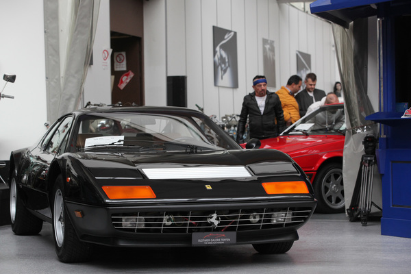 Bild Er kam am Schluss und wurde erfolgreich verkauft - Ferrari 512 BB mit nur gerade 14'000 km auf dem Tacho - Versteigerung der Oldtimer Galerie Toffen am 20. Oktober 2018