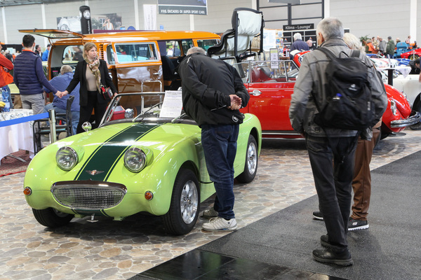 Bild: Ergibt ja auch Sinn, dass ein Austin-Healey Sprite froschgrün lackiert ist - Motorworld Classics Bodensee 2022