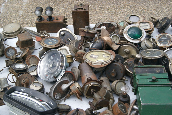 Bild Erhaltungszustände und Preise variierten unabhängig voneinander. Vom günstigen Gebrauchtteil bis zu überteuertem Schrott gab es alles – Veterama Mannheim 2022