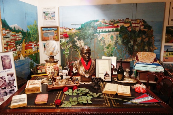 Erinnerungsstücke an Rosengart - Rosengart-Museum in Bedburg-Rath